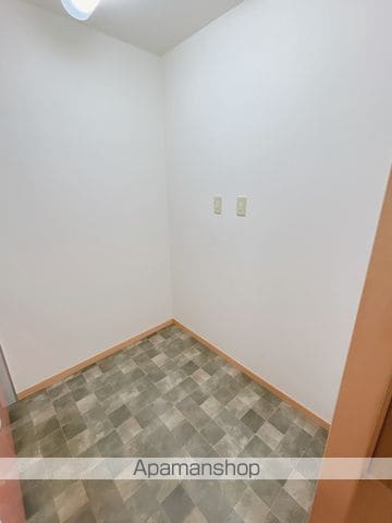 ホーリー弁天橋の内装写真