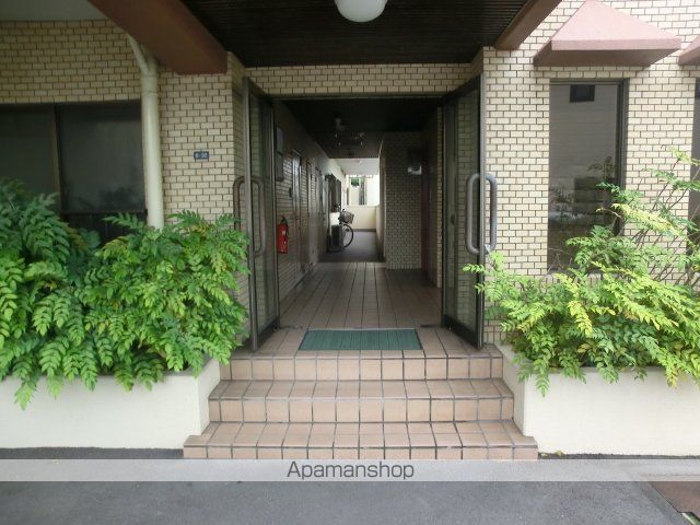 シティハイツ清水の玄関写真