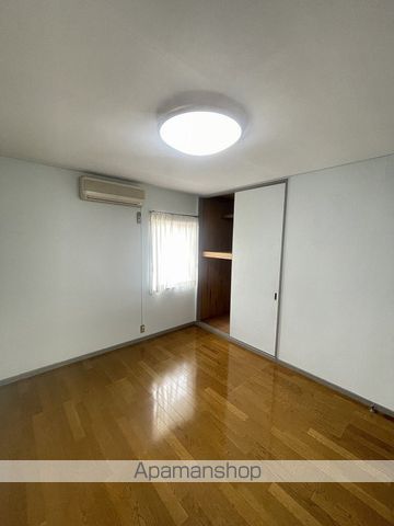 緑ヶ丘1丁目 戸建の内装写真