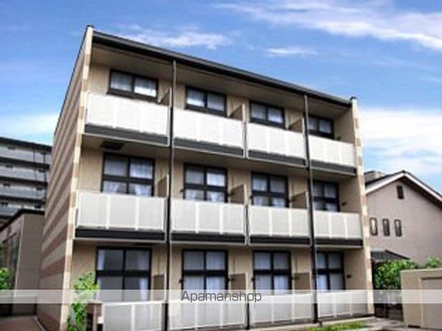レオパレス恋の坂の外観写真