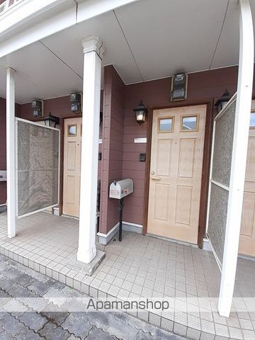 サンライト三屋 B棟の玄関写真