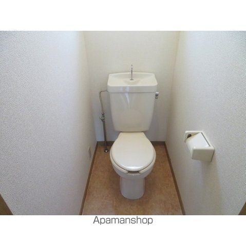 シャトル金山の内装写真