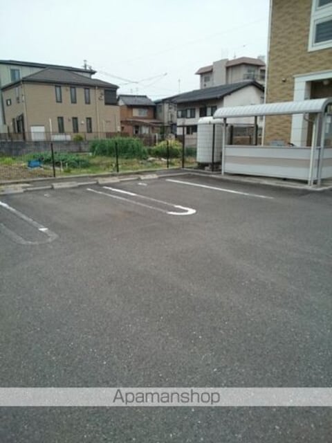 岐阜県岐阜市西鶉５丁目[1LDK/44.9m2]の駐車場