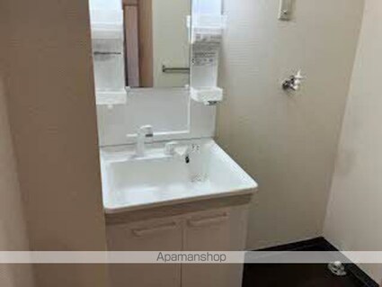 和歌山県和歌山市船所[3DK/51m2]の洗面所
