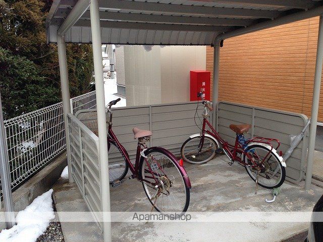 ドゥ・ステージアIIの外観写真