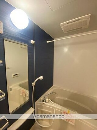 ベル・メゾン鶴市Ａ[2LDK/57.58m2]のバス