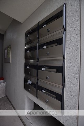 クレフラスト台原駅前[1K/24.7m2]のエントランス