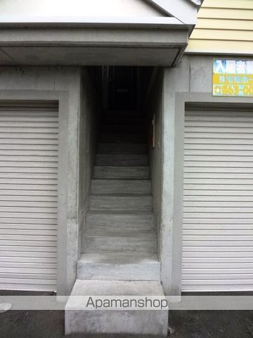 シティーハウスN16の玄関写真