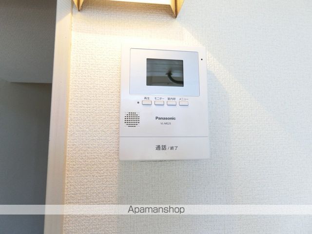 エッグハウスの内装写真