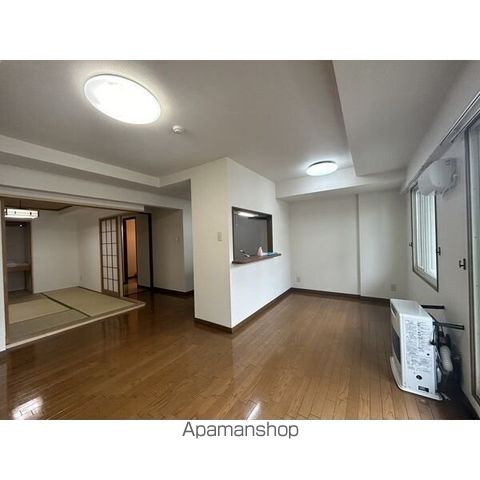 シャルパレットの内装写真