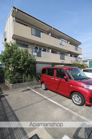 HKハイツの外観写真