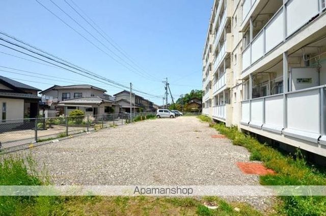 ビレッジハウス津幡2号棟の内装写真