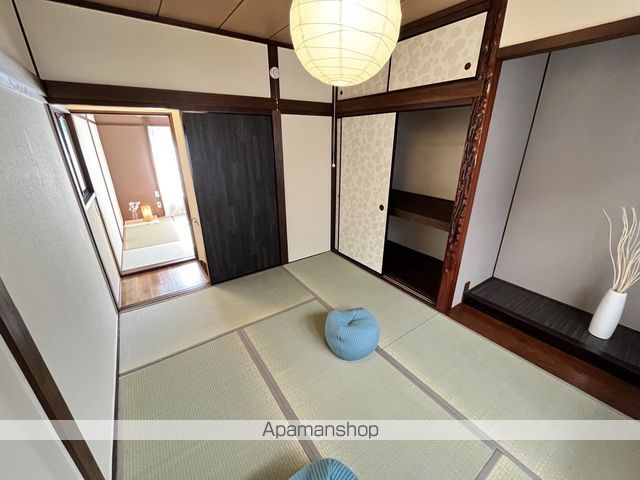枚方市 2階建 築53年の内装写真