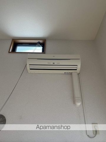 マカロニの内装写真