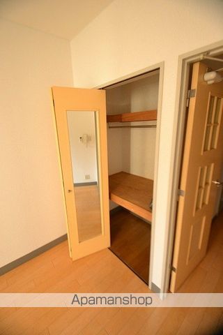 タウンハウス榎町の内装写真