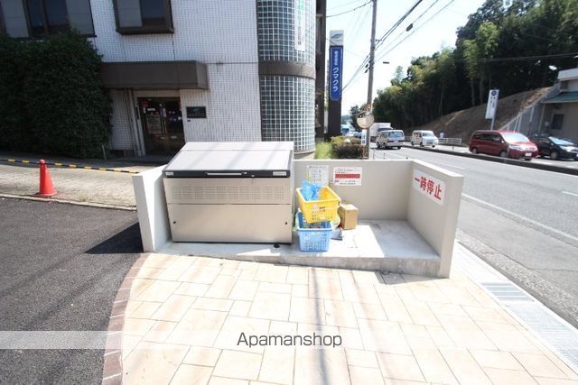 サニーヒルズの玄関写真