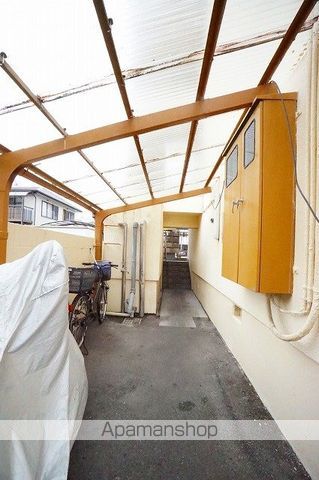 新川ハイツの外観写真