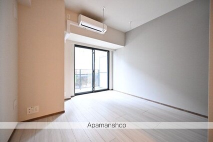 東京都目黒区東山２丁目[1K/26.27m2]のリビング・居間1