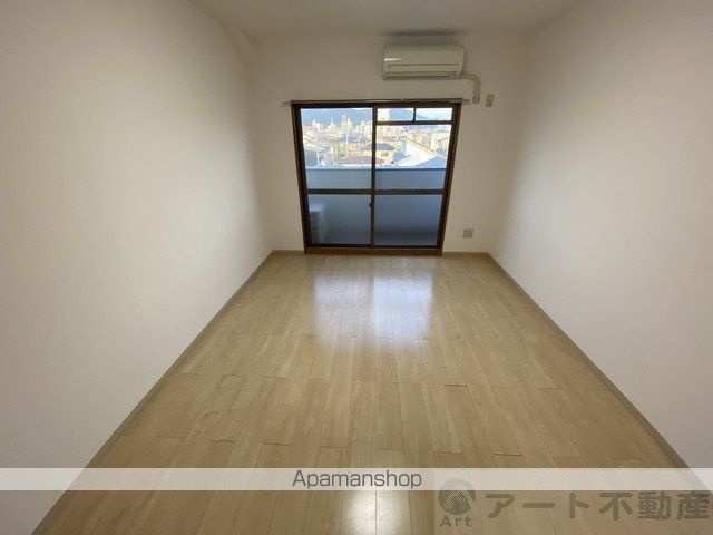 オクトワール松山中村の内装写真