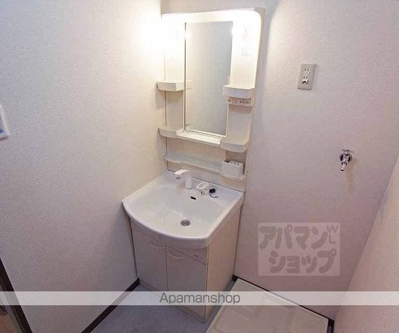 アンプルール フェール 椋の内装写真