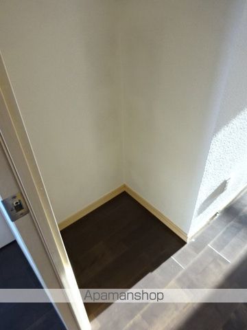LOUANGEの内装写真