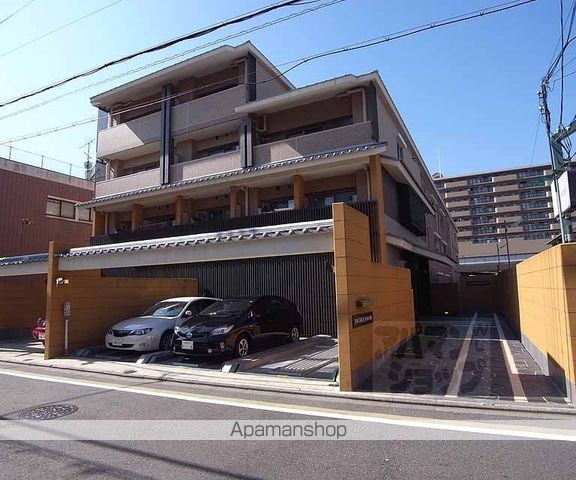 エヴァーステージ京都二条の外観写真
