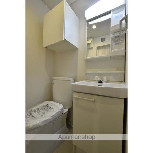 グランバリュー河田町[1LDK/48.93m2]のトイレ