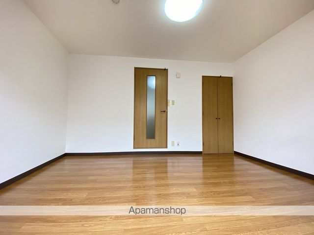 IKI本館ビルの内装写真