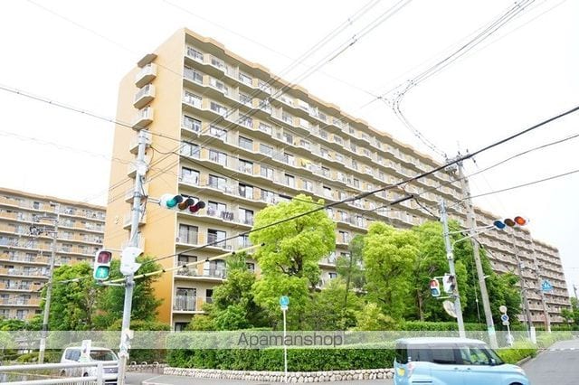白川高層住宅5号棟の外観写真