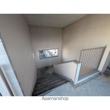 明宝マンション[2LDK/63m2]の共用部2