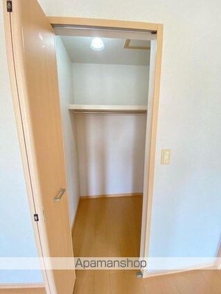 ベル・メゾン鶴市Ｂ[2LDK/57.58m2]の収納