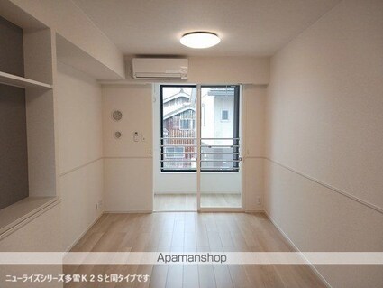 セイバリーＦ[2LDK/63.03m2]のリビング・居間