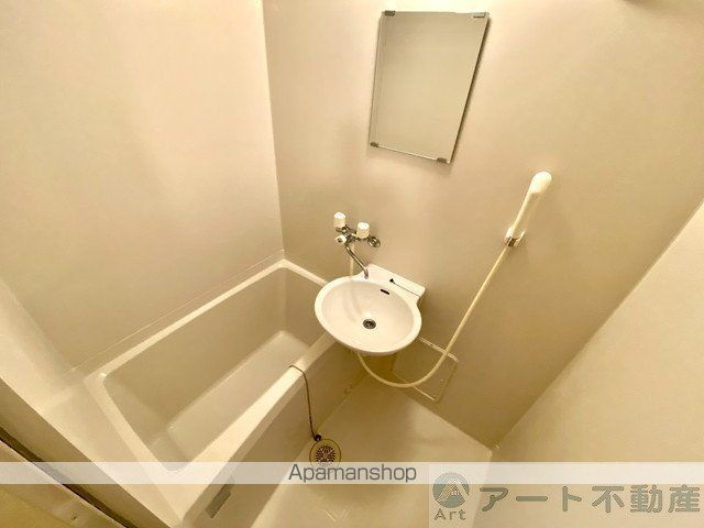 レオパレス中学校前の内装写真