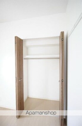 グリンヒル本郷元町[1LDK/44.14m2]の収納