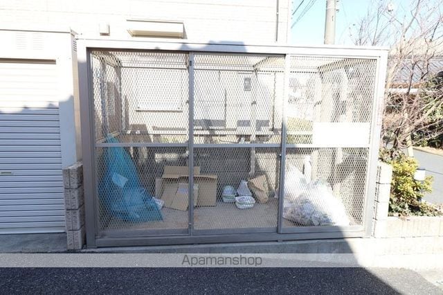 クレセントM Vの内装写真