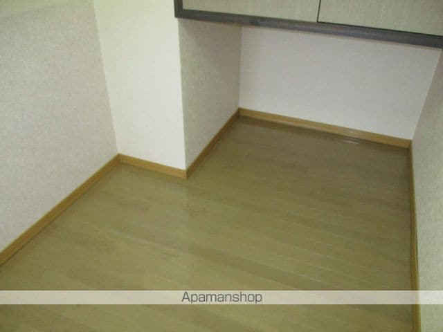 ARM8の内装写真