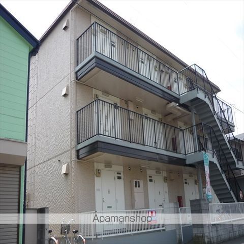 アブニール淵野辺本町の玄関写真