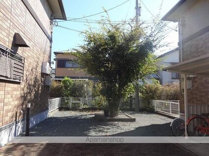 メゾン・テルシャトー　Ｂ棟[2LDK/59.58m2]のエントランス