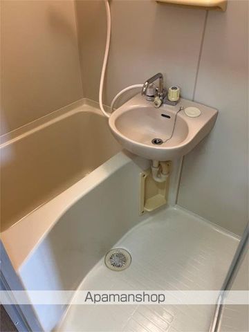 フォレスト岩井の内装写真