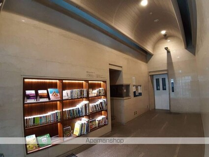 広島県広島市中区銀山町[2DK/49.96m2]のロビー