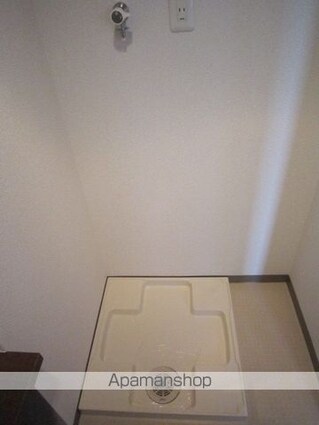 ヴィアーレ八幡三丁目[1R/31.07m2]の内装3