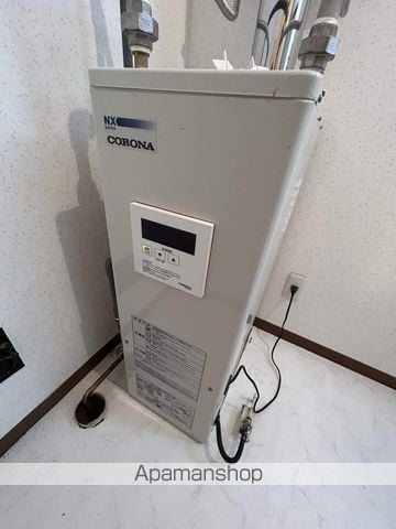 コスモロイヤル東苗穂B棟の内装写真