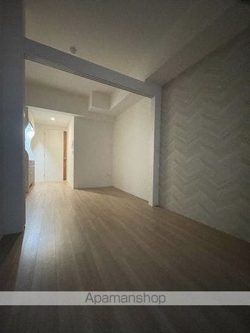 C0MF0RIALIV淡路町一丁目の内装写真