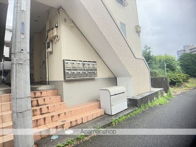 ヒルズ中央林間の玄関写真