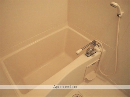 グレープ木下[1K/28.03m2]のバス