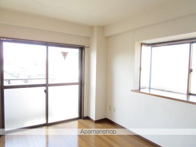 第6泉マンションの内装写真