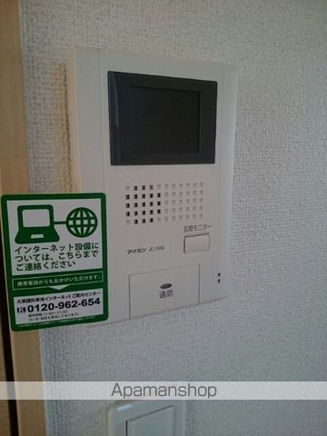 ＪＲ予讃線 新居浜駅 バス乗車時間：3分 最寄りバス停で下車 徒歩11分 2階建 築16年の内装写真