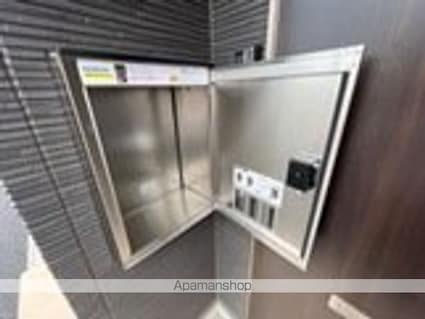 ルピナス[1LDK/43.24m2]のエントランス1