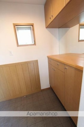 香川県高松市浜ノ町[4LDK/92.8m2]の玄関