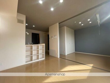 和歌山県和歌山市木ノ本[2LDK/59.87m2]のリビング・居間